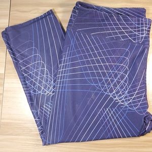 Fabletics capris